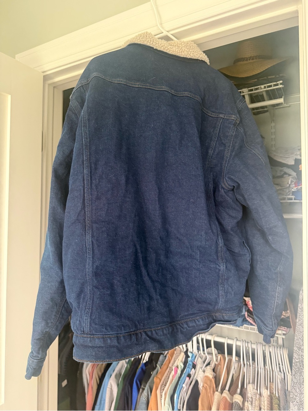 Patagonia Dark Blue Denim Sherpa Jacket with Cream Lining - Picture 2 of 3